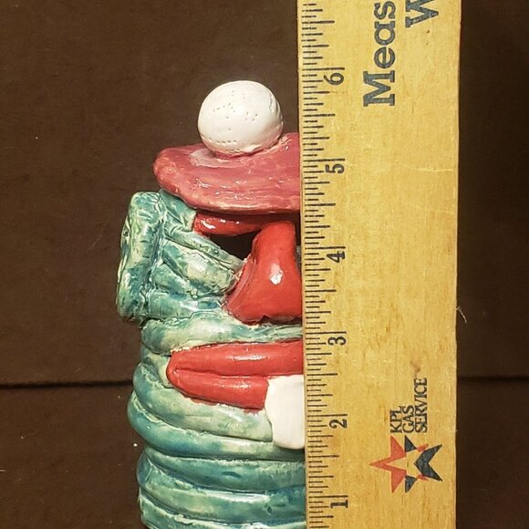 Handmade Hand Thrown Stoneware Ceramic Glazed Kitsch Golfer Figurine Buck Tooth - Picture 16 of 16